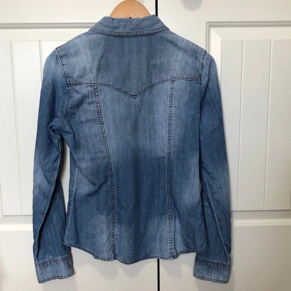 GUESS Blue Cotton Denim Snap Button-Down Shirt - S/M - Picture 4 of 8